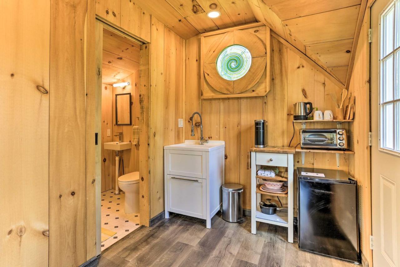 Cozy Upstate Studio With Walkill River Views! 뉴팔츠 외부 사진